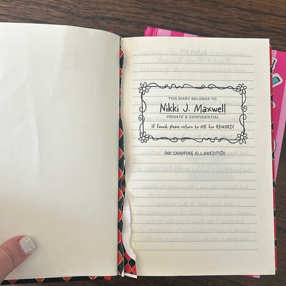 Dork Diaries Tales From a Not-So Posh Paris Adventure & Not-So Happy Birthday - Picture 3 of 6